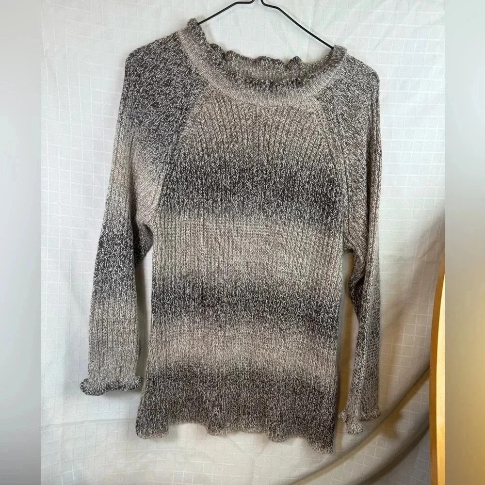 Women’s brown Tan multiples sz medium Wool blend Scalloped Career sweater 16p2p